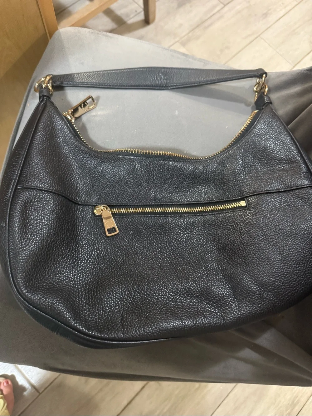 Coach Harley East/West Hobo bag in black pebbled leather & gold. Style F38250